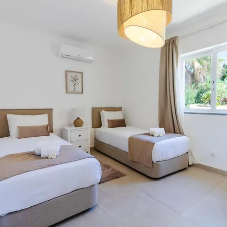 Ursa By Algarve Holidays * Carvoeiro