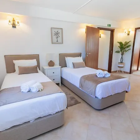 Ursa By Algarve Holidays Villa *