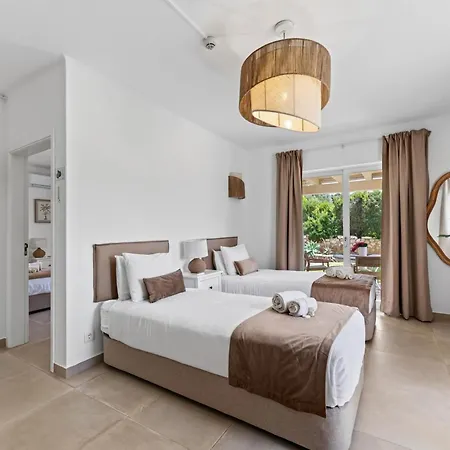 Villa Ursa By Algarve Holidays *