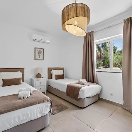 Villa Ursa By Algarve Holidays *