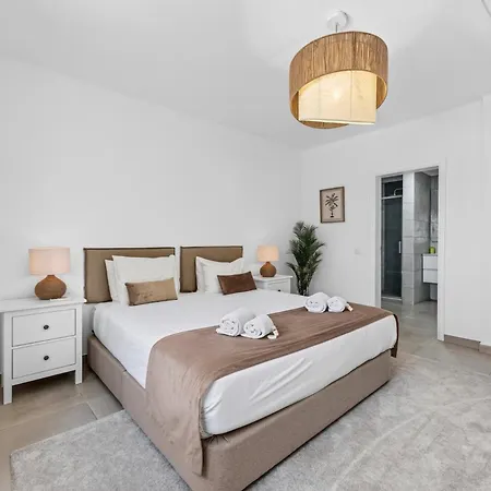 Ursa By Algarve Holidays Villa Carvoeiro (Lagoa)