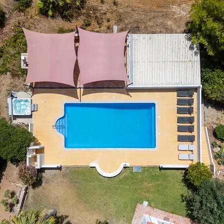 Ursa By Algarve Holidays *